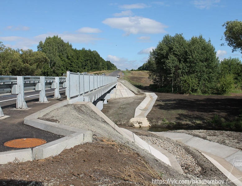 Завершился капитальный ремонт двух мостов через реку Ламочка