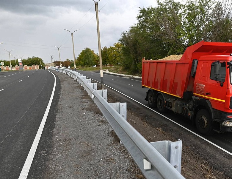 Глава Тамбовской области Максим Егоров проверил качество ремонта транзитных улиц в Уварове